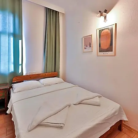 Bahar Hotel *
