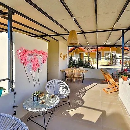 Bahar Hotel
